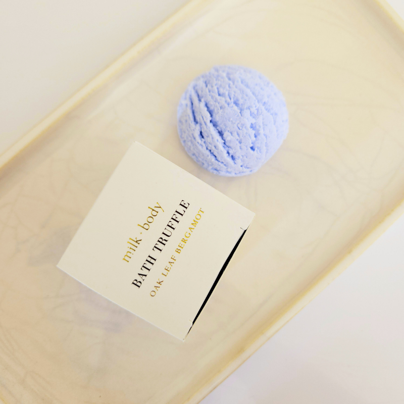 Oak Leaf Bergamot Bath Truffle