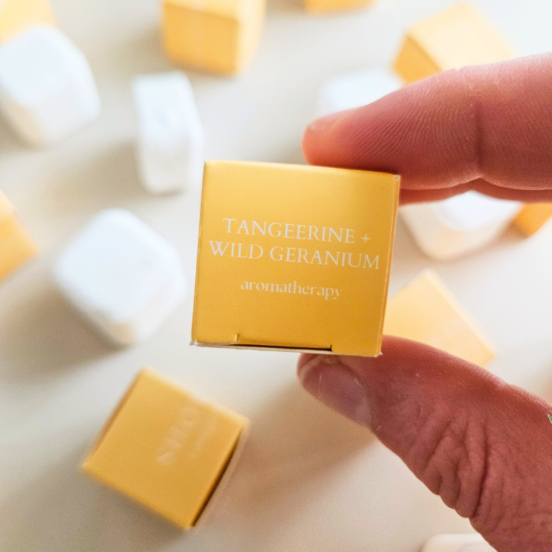 Tangerine + Wild Geranium Mini Shower Steamer